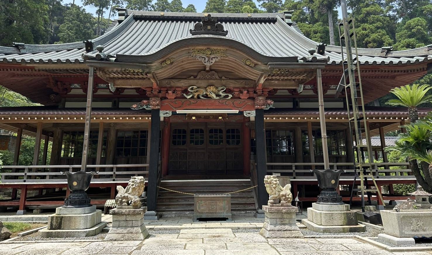 鳳凰山 本漸寺